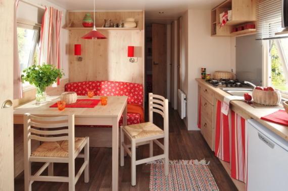 La Drugere - Gites Et Roulottes Nyons Room photo